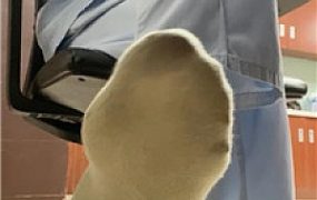 【170精灵S姐】船袜短丝狗死进来    250404-1