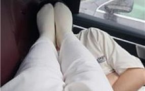 【狗哥】车内素人小妹SM首调 JS250419-15