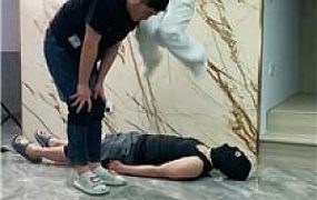 【麋鹿银儿】调双M-不把狗当人的女S原味羞辱/踩踏踹头 bf52553