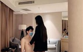 【领主】车模S-高跟黑丝-重度踩虐 bf52545