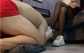 【沐沐】小白鞋黑丝踩虐贱奴 bf52549