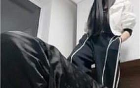 【江湖狼】学生主白袜脚踩踏  JS250417-15