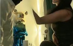 【傲雪】暴力抽耳光-人体烟灰缸 bf52782