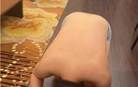 【悠米】镜前羞辱-高跟胯下羞辱  JS250425-2