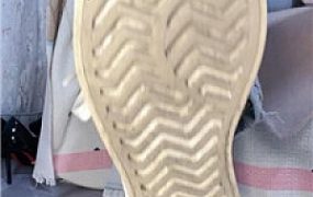 【苒苒】脏鞋底白袜子寸止    250429-21