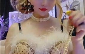 【魔鬼天使】吃口水玩香水狗    250428-15