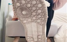 【妮蔻】香水瑜伽裤小白鞋底棉袜炸    250426-17