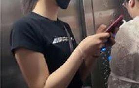 【刘二狗】开发素人S-重度虐打舔脏鞋白袜 JS250428-22