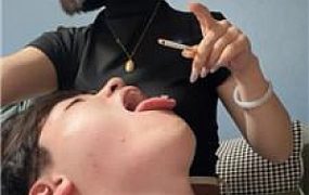 【苏苏】坐脸窒息-虐乳-人体烟灰缸 bf53147