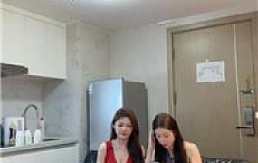 【泡芙】双S-模特脚下羞辱贱奴 bf53123