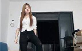 【小渔】黑丝高跟女神重度虐打 JS250506-22