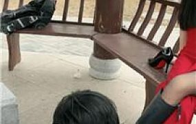 【仙御】户外遛狗舔脏鞋-喝圣水 JS250504-35