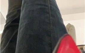 【吕雉】库里丝坐脸    250511-6