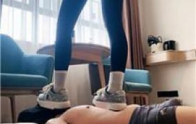 【子姝】板鞋白袜踢踹玩虐 JS250525-31