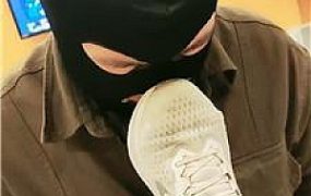 【青青】爬山后原味鞋袜辱-脚踩喂食 JS250524-22