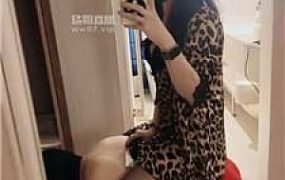 【米小糖】骑马狗爬-镜前羞辱 JS250523-29