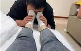 【小奕】拖鞋白袜玩虐家奴 JS250521-28