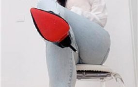 【伊柔】女教师教室调教学生狗    250518-26