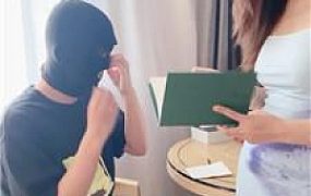 【夏芙】家教女神玉足美腿舔 JS250518-4