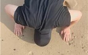 【沐沐】海边踩踏虐废物 JS250517-7