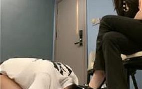 【欣儿】把食物放厕所里强迫狗吃 bf54085