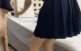 【女生也能很暴力】脏鞋白袜暴力踢踹 bf53923