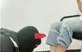 【五公主】脚丫踩踏喂西瓜 JS250528-1