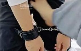 【木木】可爱妹妹的脚下奴 JS250528-11