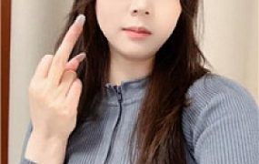 【兔兔酱】黑丝扑克(露脸版)    250525-26