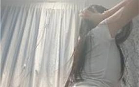 【甜音】舔闻小白鞋白袜-坐脸窒息 bf54915