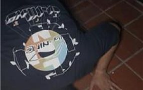 【芊芊】户外阳台处刑跟踪狂 JS250617-16