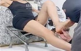 【欧尼酱】坐脸窒息-美腿踩虐【完整版】 JS250616-7