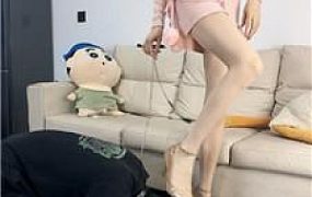 【千千】腿绞窒息-肉丝脚插嘴 bf54631