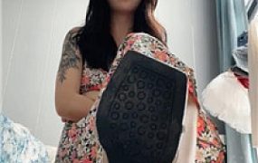 【香芋朱朱】每日一鹿之闪亮高跟腋下窒息    250613-27