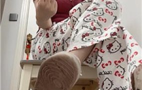 【凹凸曼】滚进来全家死光    250612-3