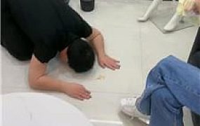 【普西】双S-跪舔主人的脏鞋 JS250611-25