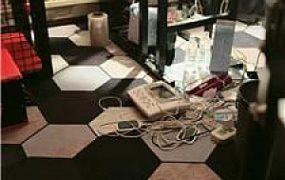 【美杜莎】黑丝脚玉足狂舔 JS250611-2