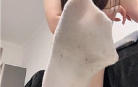 【夏主】学生短丝红底高跟鞋    250607-28