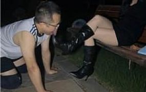 【水晶熊】户外惩罚跟踪狂羞辱 bf56133