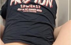 【六花花花】玉足蹂躏踩虐 JS250801-11