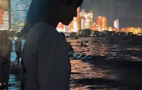 【婷婷Master】精神小妹踩踏闻脚调教 YC-240927-7