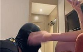 【玉玉】高跟玉足碾压踩狗头 JS250726-3