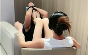 【尤黎】把不听话的闺蜜绑起来虐 bf55978