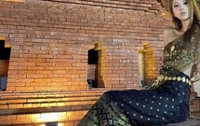 美脚服从第一季 空军跺裆黑丝全体重踩脸深喉 ACYC-3660