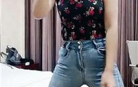 【阿雅】高跟碾压踩踏-掐乳抽耳光 bf55823