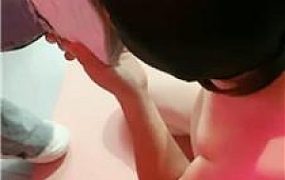 【彤彤】双S-运动后的脚-牛仔裤坐脸【双视角版】 JS250720-14