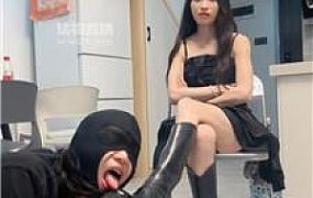 【素人挖掘机】骑马-长靴踩踏-原味袜玉足狂 bf55698