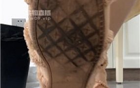 【凹凸曼】桌底视角偷窥    250716-2