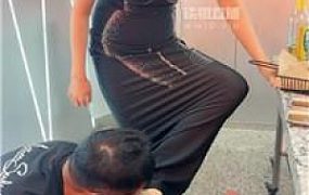 【牙乖乖】烧烤店里暴揍骚贱奴 bf55993