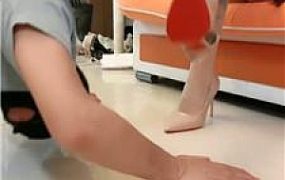 【欣儿】双S-舔脏鞋底-坐脸窒息-虐乳【双视角版】 JS250713-35